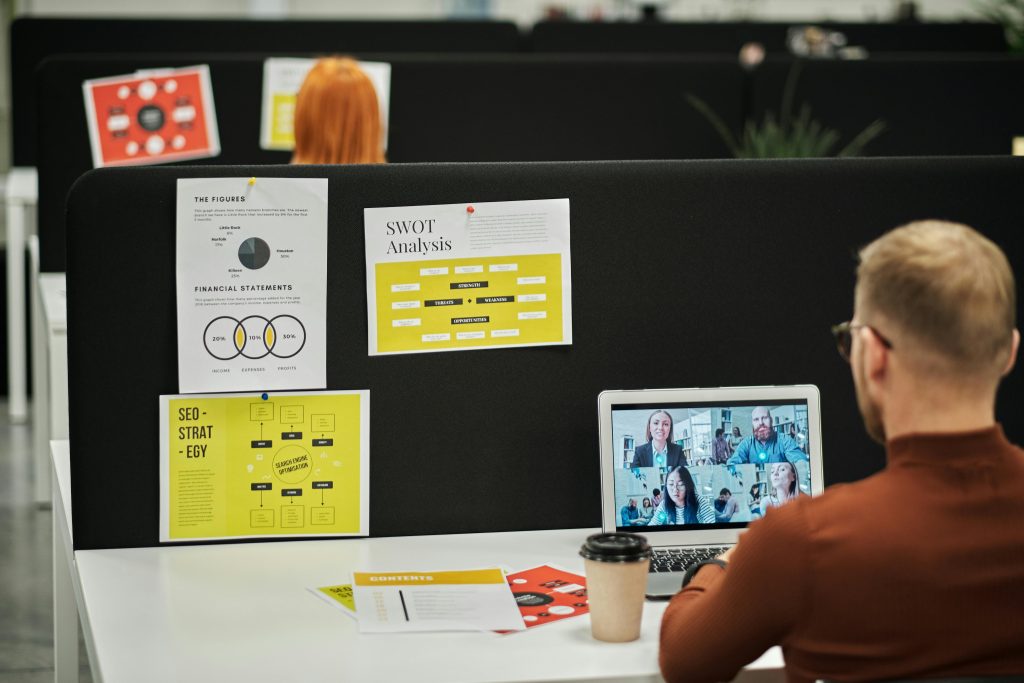 How to Perform a Personal SWOT Analysis for Life Success